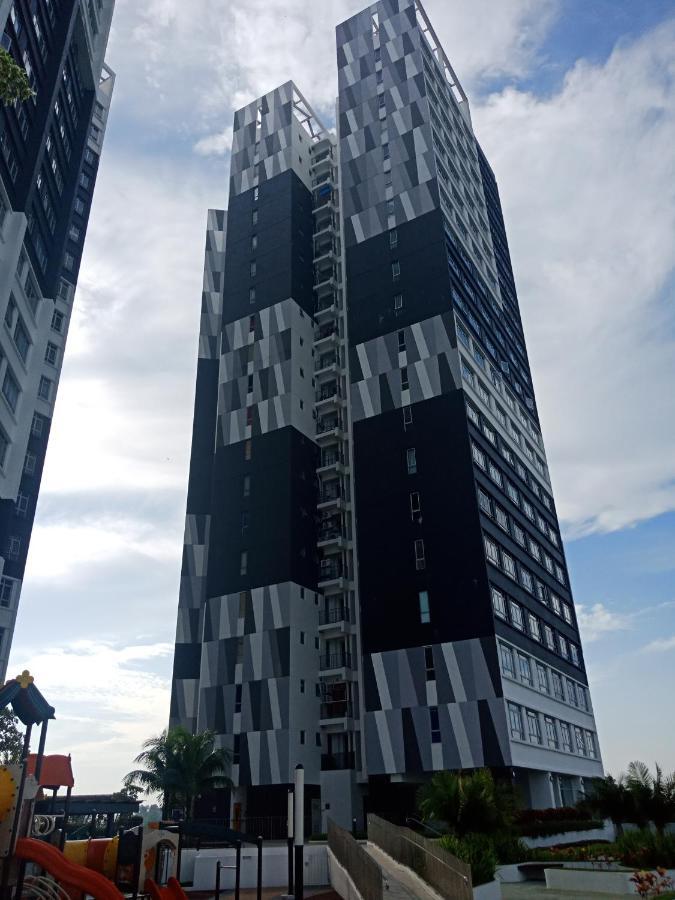 Pangsapuri Midas Johor Bahru Exterior foto